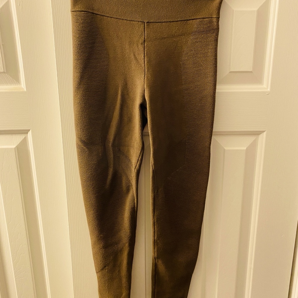 Brand New Express Green Sweater Leggings